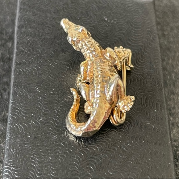 *SOLD* Rare Vintage Gold Vermeil Alligator Crocodile Lizard Reptile Brooch Pin - Picture 6 of 14